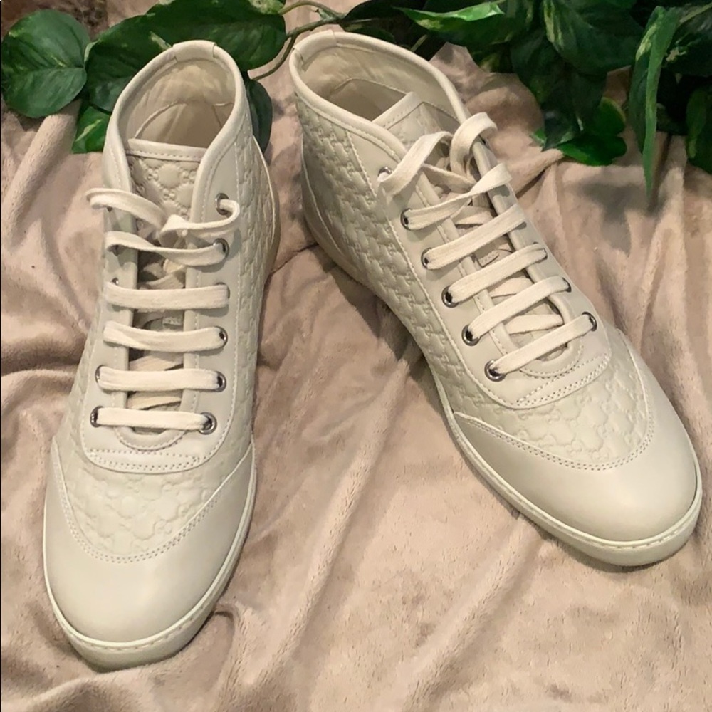 ❌TRADED❌ Gucci Guccissima Leather Hi-Top Sneaker - Picture 11 of 16